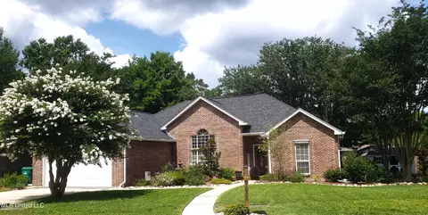 7828 Alawai Ave, Diamondhead, MS 39525