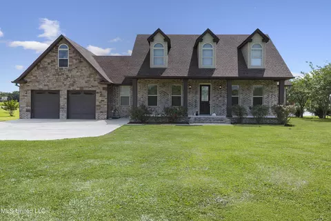 15110 Pendora Ln, Gulfport, MS 39503