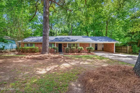 5117 Venetian Way, Jackson, MS 39211