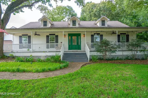 88388 E Diamondhead Dr, Diamondhead, MS 39525 photo 11