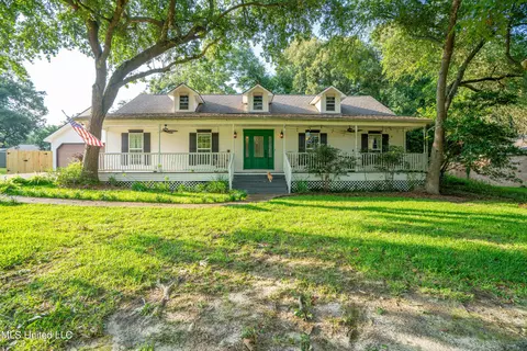 88388 E Diamondhead Dr, Diamondhead, MS 39525 photo 6