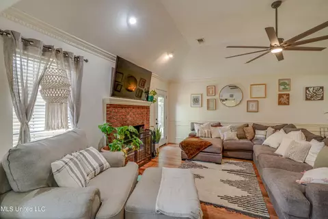 88388 E Diamondhead Dr, Diamondhead, MS 39525 photo 19