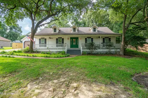 88388 E Diamondhead Dr, Diamondhead, MS 39525 photo 8