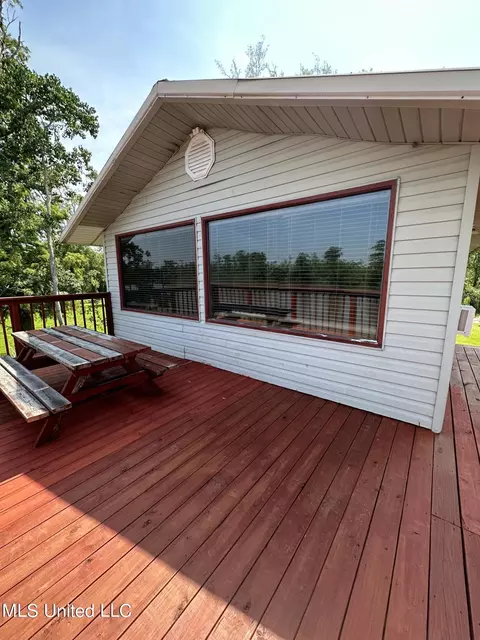 8344 Cochran Ave, Moss Point, MS 39562 photo 8