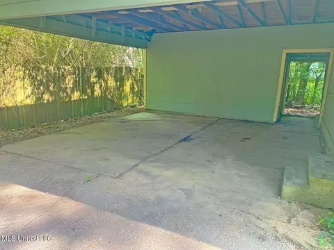 117 Cooper Rd, Jackson, MS 39212 photo 3
