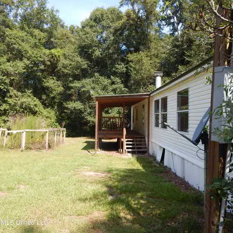 195 Ellis Hodge, Lucedale, MS 39452 photo 9