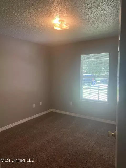 3800 Jeffery Rd, Moss Point, MS 39563 photo 7