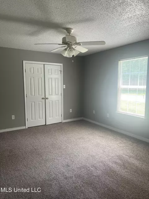 3800 Jeffery Rd, Moss Point, MS 39563 photo 8