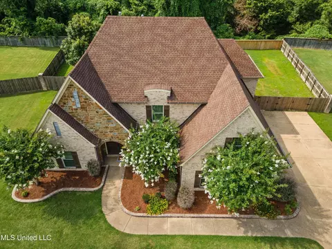 4052 Kayley Ln, Olive Branch, MS 38654