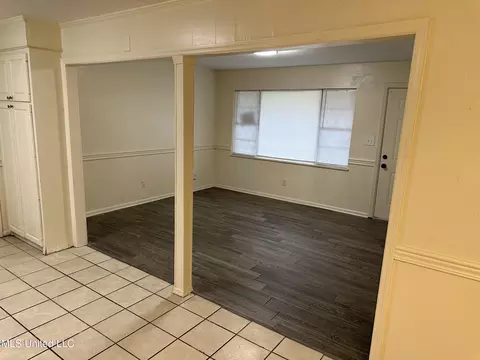 1151 Maria Dr, Jackson, MS 39204 photo 3