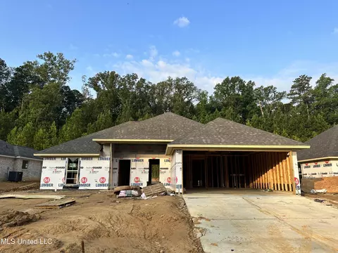 560 Stone Brooke Pl, Brandon, MS 39042