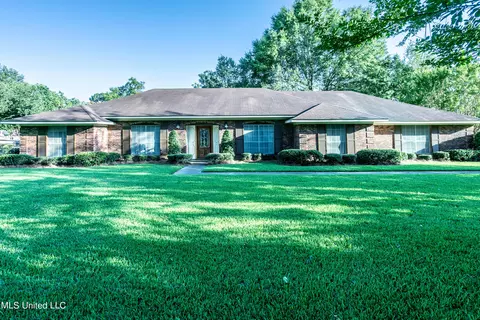 245 Sheryl Dr, Madison, MS 39110 photo 3