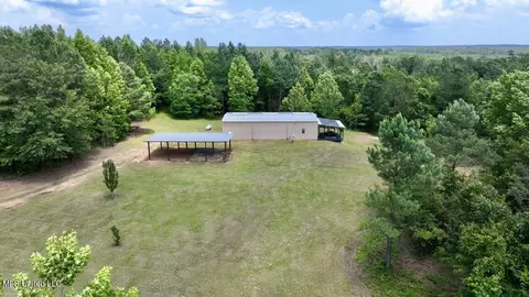 1542 Poplar Rd, Conehatta, MS 39057
