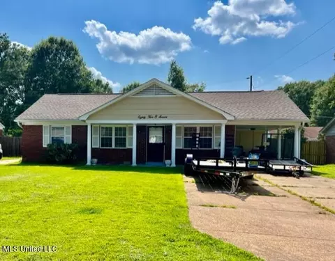 8507 Cedarbrush Dr, Southaven, MS 38671