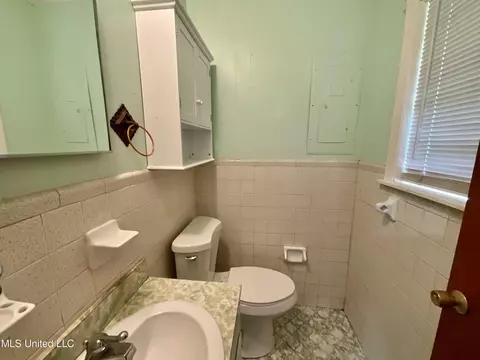 126 Colonial Cir, Magee, MS 39111 photo 22