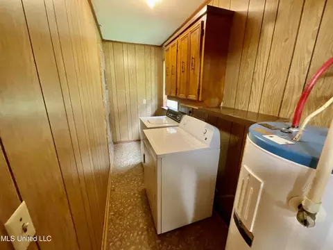 126 Colonial Cir, Magee, MS 39111 photo 11