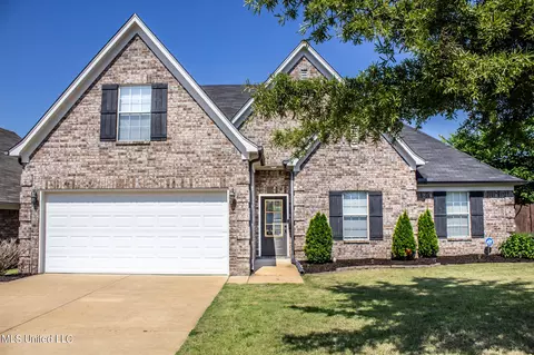 5933 Antler Trl, Southaven, MS 38672