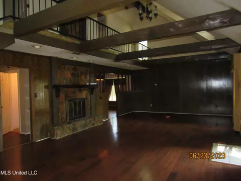 216 Northbrook Cir, Jackson, MS 39212 photo 5