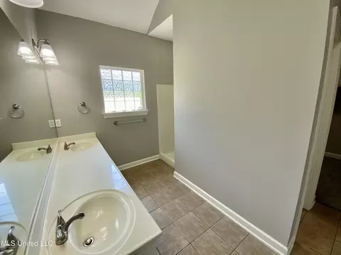 301 Seminole Cir, Terry, MS 39170 photo 14