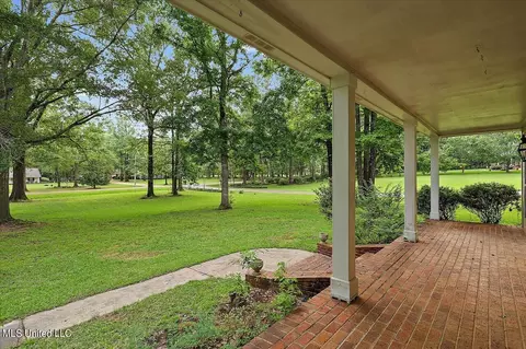 106 Oak Wood Dr, Raymond, MS 39154 photo 5