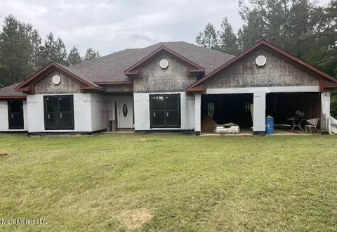 1099 B B King Dr, Kilmichael, MS 39747