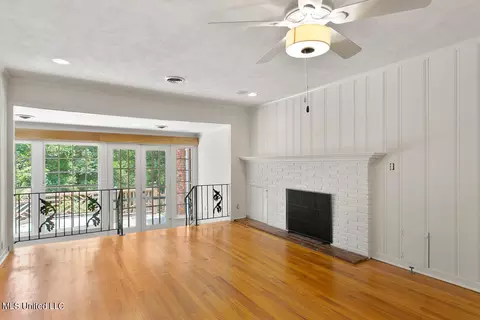 1820 Pinehurst St, Jackson, MS 39202 photo 3