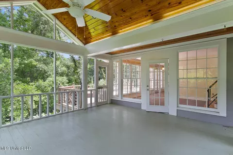 1820 Pinehurst St, Jackson, MS 39202 photo 15