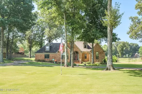 4315 Redwood Dr, Olive Branch, MS 38654