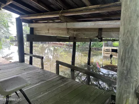 5112 Center Dr, Moss Point, MS 39563 photo 22