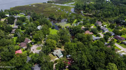 5112 Center Dr, Moss Point, MS 39563 photo 36