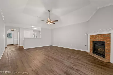 477 Fairway Oaks Dr, Hernando, MS 38632 photo 17