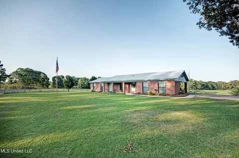940 Cooper Rd, Magee, MS 39111 photo 5