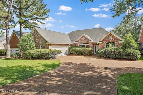 151 Bridgewater Dr, Madison, MS 39110