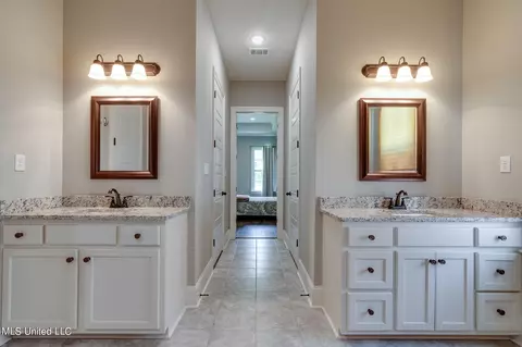 4183 W Lundy Bnd, Olive Branch, MS 38654 photo 32