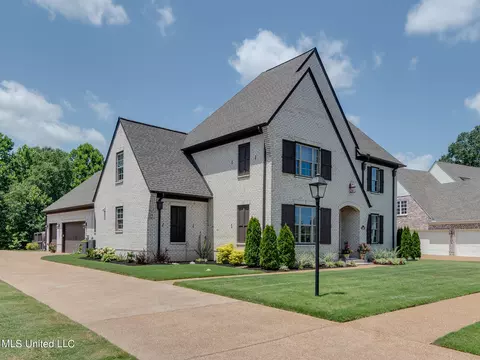 4183 W Lundy Bnd, Olive Branch, MS 38654