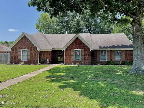 5415 Peach Trail Dr, Southaven, MS 38671