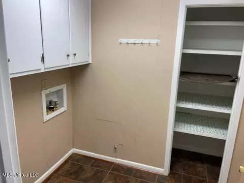 109 Eastgate Cir, Forest, MS 39074 photo 17