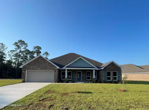 6252 Sandhill Cv, Ocean Springs, MS 39564
