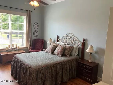 4659 E Dublin, Olive Branch, MS 38654 photo 11