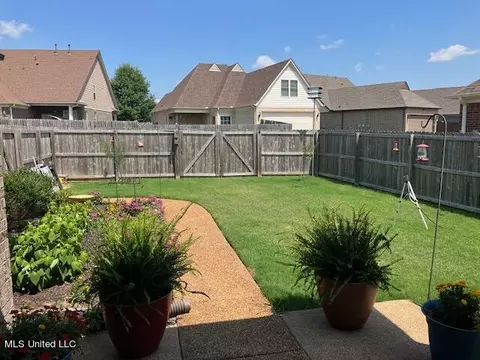 4659 E Dublin, Olive Branch, MS 38654 photo 19