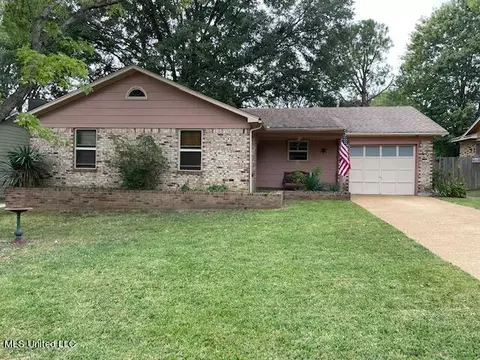 8331 Greenbrook Pkwy, Southaven, MS 38671