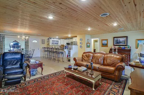 367 Lake Harbor Rd, Brandon, MS 39047 photo 9