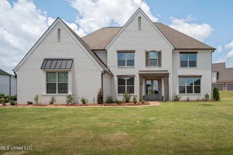 13814 S River Grove Ln, Olive Branch, MS 38654