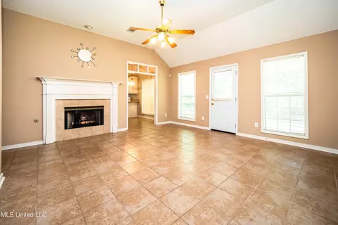 215 Cherrybark Ln, Brandon, MS 39047 photo 4