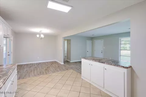 111 Kildare Ct, Jackson, MS 39209 photo 8