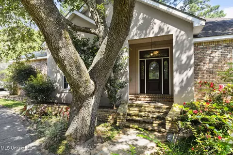 8714 Manini Way, Diamondhead, MS 39525