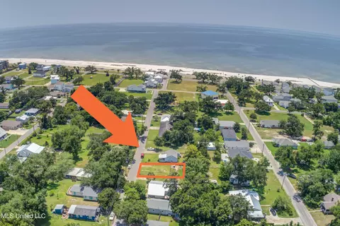 721 Ruth Ave, Gulfport, MS 39501