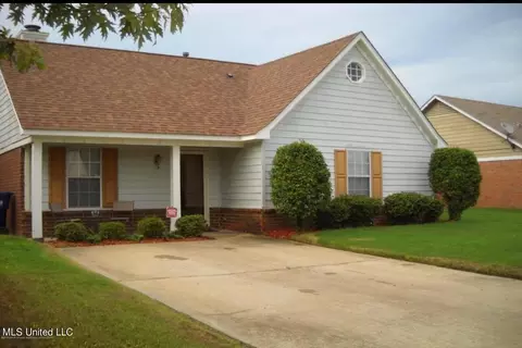 2988 Churchwell Dr, Horn Lake, MS 38637