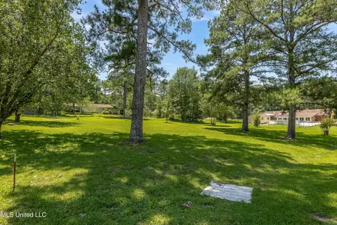 3968 Forest Lake Dr, Jackson, MS 39212 photo 6