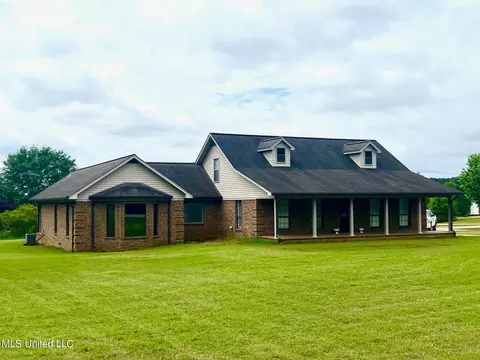 101 Peacock Holw, Ripley, MS 38663